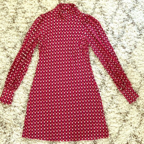 Banana Republic Dresses & Skirts - Banana Republic long sleeve stretch dress